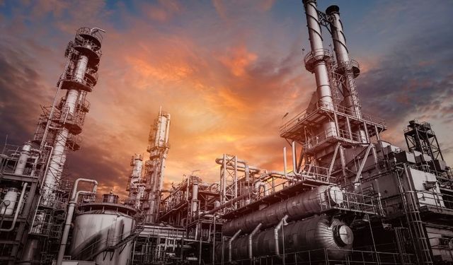 Sanayi üretimi Aralık ayında yıllık yüzde 2,1 azaldı