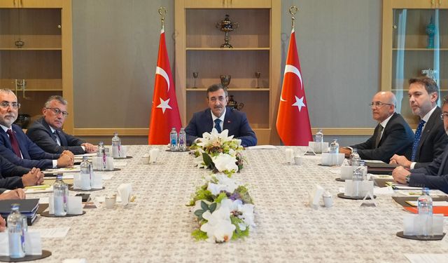 EKK: “Hedeflere ulaşmayı sağlayacak yapısal politika alanları ve tedbirler istişare edilmiştir.”