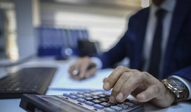 Memurlar pazartesi günü iş bırakacak