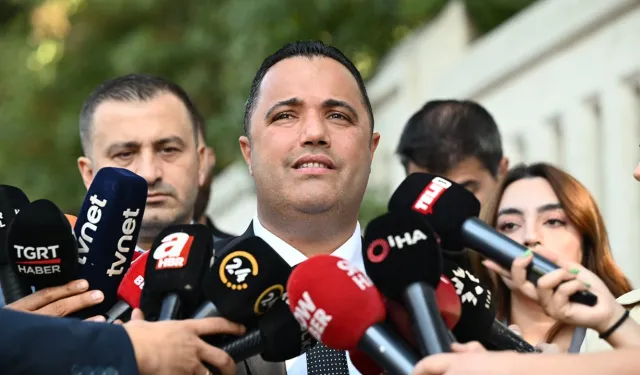 Rezan Epözdemir gözaltına alındı