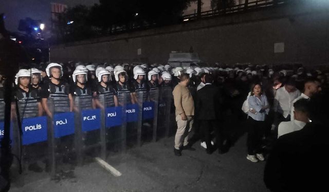 İstanbul Valiliği 6 İlçede Gösterileri Yasakladı