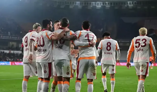 Galatasaray, Başakşehir'i 2 golle geçti
