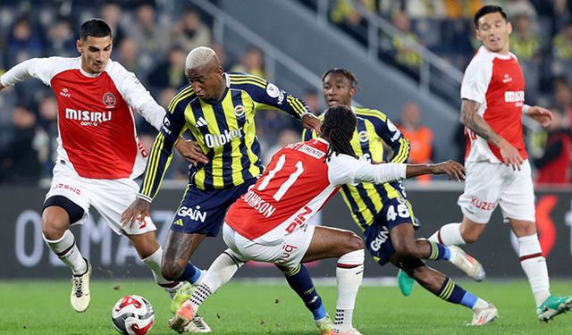 Fenerbahçe zirve takibini sürdürüyor!