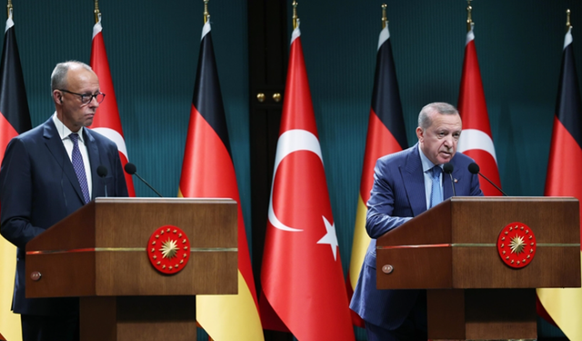 "AB'ye tam üyelikte çok kısa sürede ciddi mesafe alabiliriz"