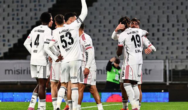 Beşiktaş, Karagümrük deplasmanından üç puanla döndü