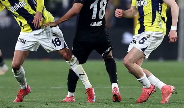 Beşiktaş ve Fenerbahçe dev derbide karşı karşıya!