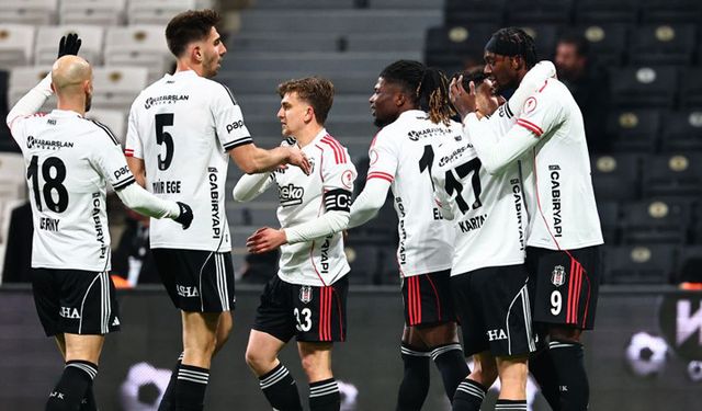 Kara kartal kupada kanatlandı!