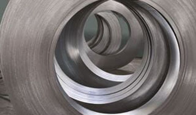 LME’de Alüminyum Tonu 3.225 Dolara Çıkarak Rekor Seviyeye Ulaştı