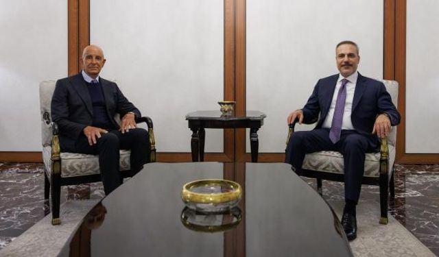 Bakan Fidan, ABD'nin Ankara Büyükelçisi Barrack ile görüştü