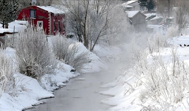 Sarıkamış'ta kar kalınlığı iki metreyi geçti