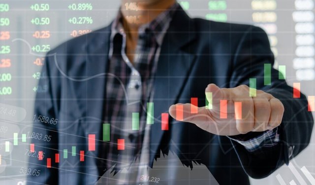 Borsada Yatırımcı Sayısı Düşüşte: Haftalık 240 Bin Kayıp