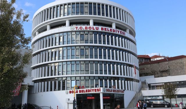 Bolu Belediyesi’ne “İrtikap” Operasyonu: 13 Gözaltı