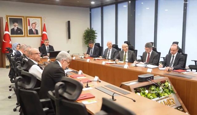 Yurdun sınır kentlerinin valileri güvenlik toplantısında bir araya geldi