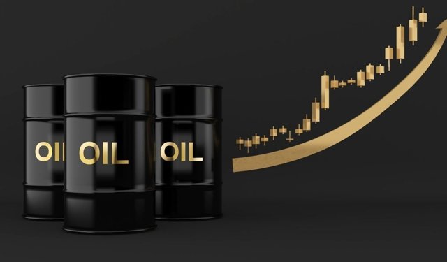 Petrol fiyatlarındaki yükselişte arz kesintisine dair endişeler etkili oldu