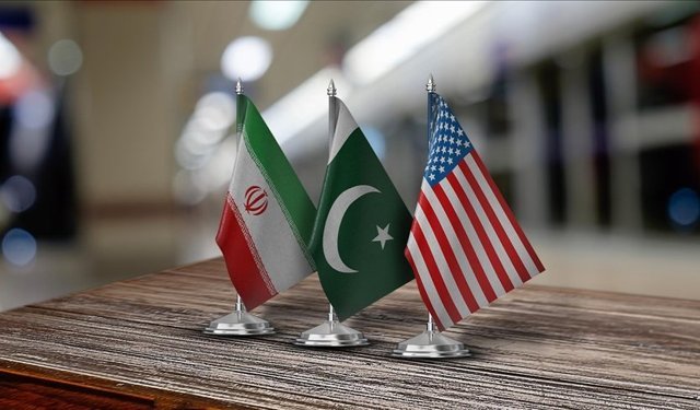 Pakistan, ABD heyetinin birkaç gün sorna İran ile görüşmek için geleceğini açıkladı