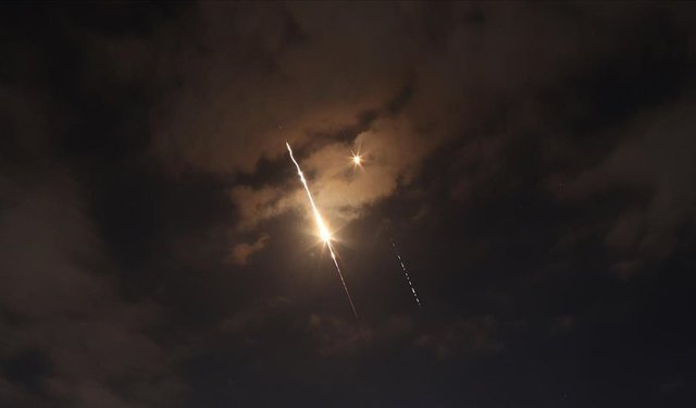 İran, İsrail'in güneyini hedef aldı!