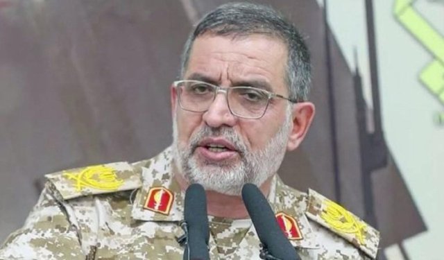 İran Devrim Muhafızları Ordu Sözcüsü Muhammed Ali Naini yaşamını yitirdi