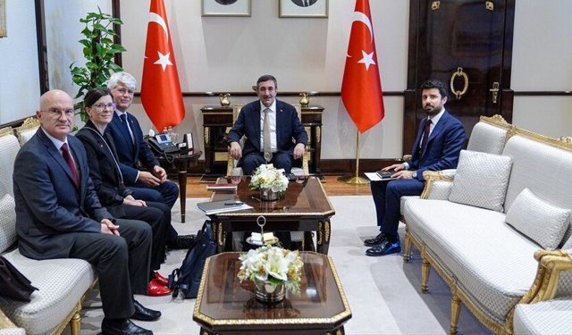 Cevdet Yılmaz, İsviçre'nin Ankara Büyükelçisi Scheurer'i kabul etti