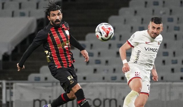 Süper Lig'de kümede kalma yarışında heyecan son iki haftaya taşındı