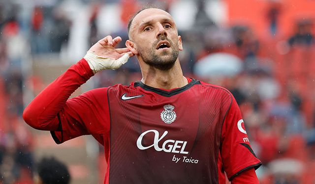 Vedat Muriqi Fenerbahçe için yarın İstanbul'a geliyor!