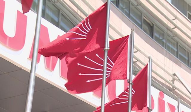 CHP'de bir belediye başkanı daha istifasını sundu!