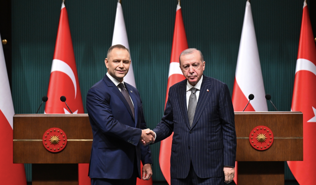 "Polonya ile iki NATO müttefiki olarak işbirliğimizi güçlendirmek için çalışıyoruz"