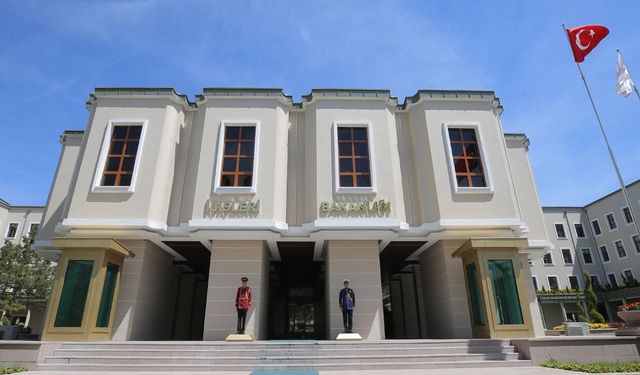 Mülki idarede yeni sınıflandırma ve kadro düzenlemesi yapıldı!