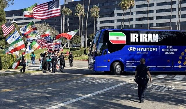 İran Milli Takımı, ABD'de protesto edildi!