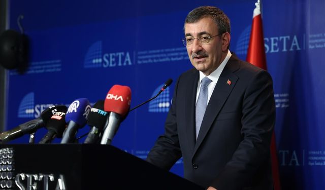 Yılmaz: Türkiye ekonomisi dengeli büyüme patikasını sürdürüyor