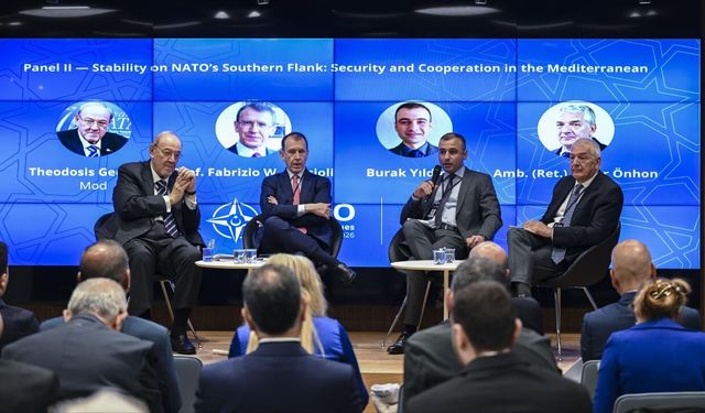 'NATO'nun Güney Kanadında İstikrar' konulu bir oturum düzenlendi