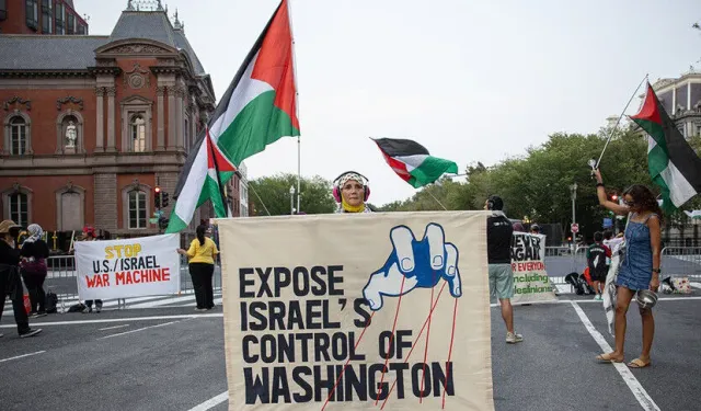 Netanyahu'nun ABD ziyareti Beyaz Saray çevresinde protesto edildi!
