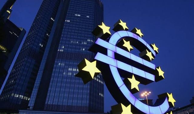 Ekonomideki direnç ECB'yi eylülde faiz artışına yaklaştırıyor