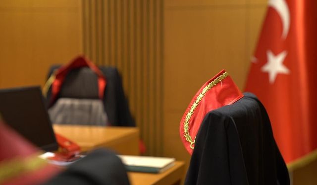 84 hakim ve savcı meslekten ihraç edildi