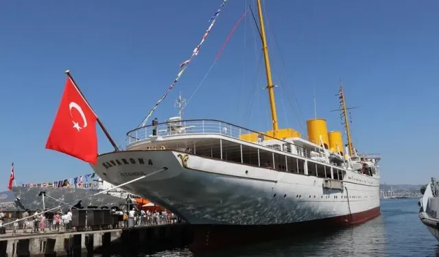Atatürk'ün manevi miraslarından TCG Savarona, ziyaretçilerini duygulandırdı