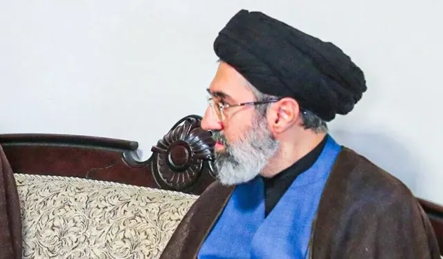 Hamaney: "Toplumsal uyuma zarar veren her türlü eylem yasaktır"