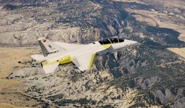 İlk HÜRJET Jet Eğitim Uçağı, gökyüzüne havalandı!