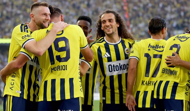 Fenerbahçe, Eyüpspor'u 8 golle geçti!