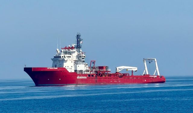 Türkiye'den KKTC'ye giden özel donanımlı gemi mesaiye başladı