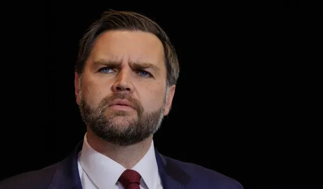 "Dış politikamızın İsrail devletinin hizmetinde olmasına izin veremeyiz"