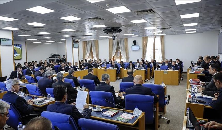 Ekonomi Yönetiminin Gündeminde OVP ve 2027 Bütçesi Var