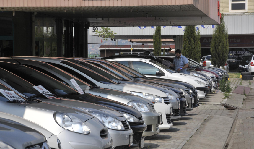 İkinci el araçta reel fiyat düşüşü sürüyor, talep yavaşladı