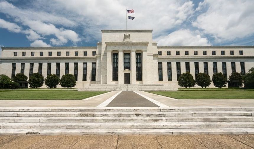 FED faiz oranını sabit bıraktı