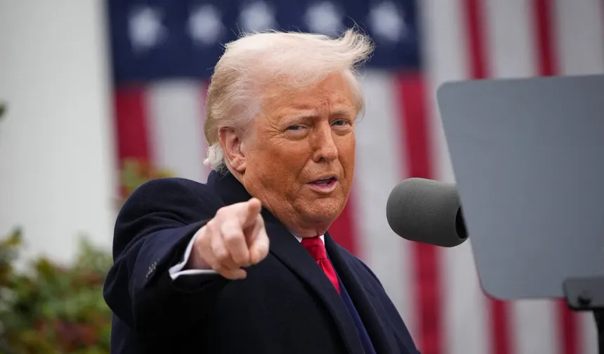 Trump: ABD'nin bir varlık fonu oluşturmadan önce borcunu ödemesi gerekli