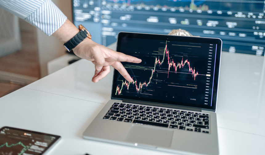 Teknik Göstergelere Göre Öne Çıkan Hisseler (9 Ocak)