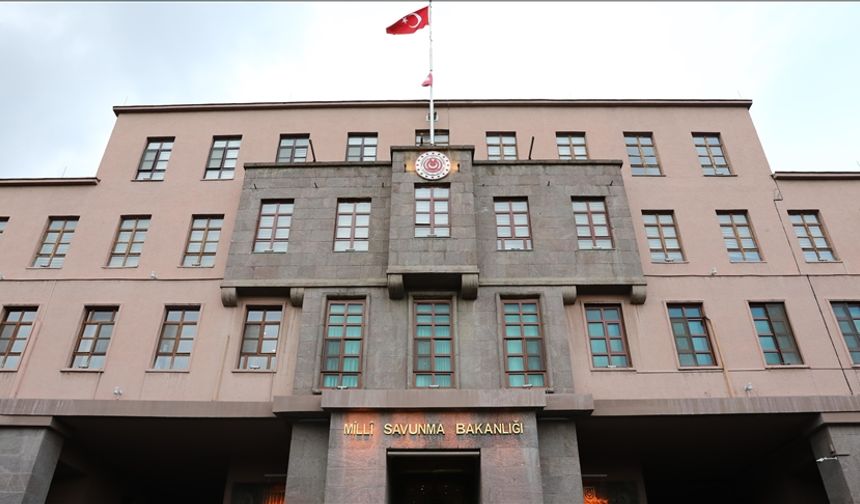 MSB: Bayrak saldırısının failleri tespit edildi