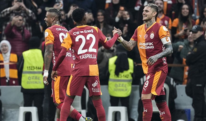 Lider Galatasaray, Eyüpspor'u farklı yendi!