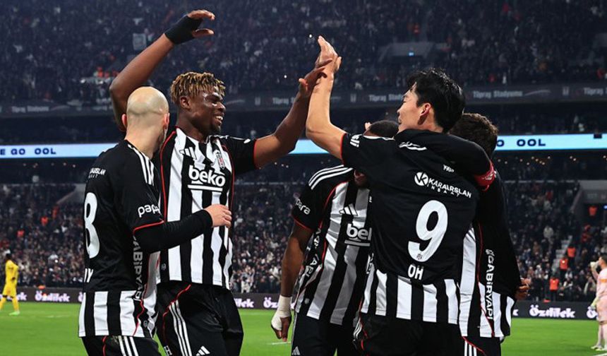 Beşiktaş, Dolmabahçe'de dört dörtlük!