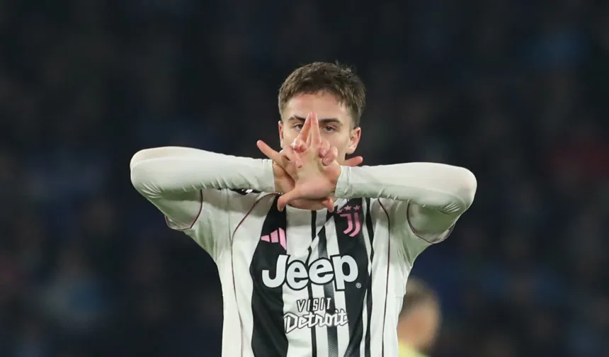 Milli futbolcu Kenan Yıldız, Juventus ile olan sözleşmesini yeniledi