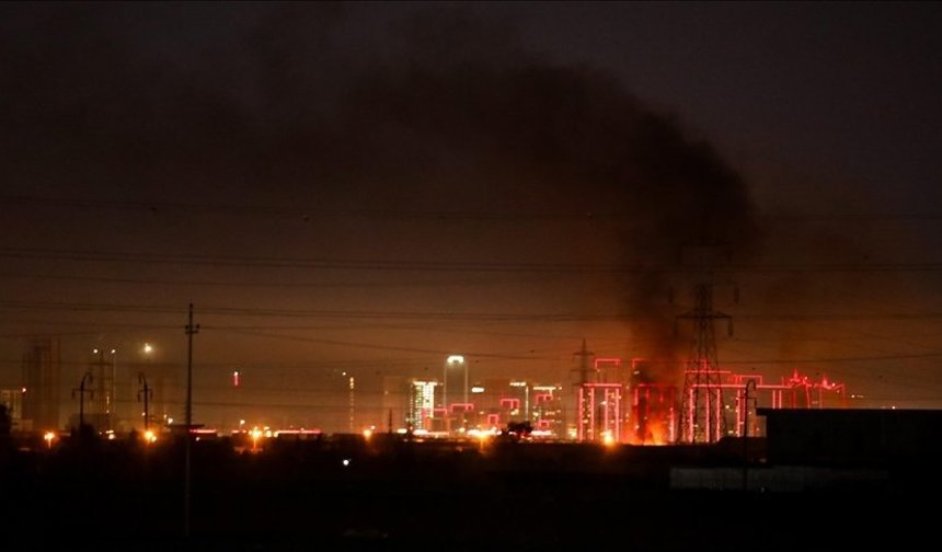 Axios: "Müzakereler ilerlerse İran'a kapsamlı saldırılar ertelenebilir"