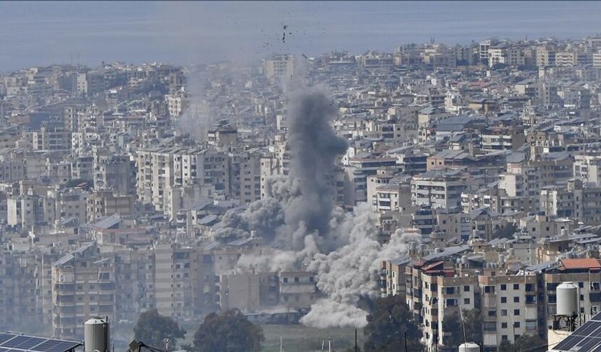 İsrail ordusu Beyrut'taki Dahiye bölgesine yeni saldırılarda bulundu